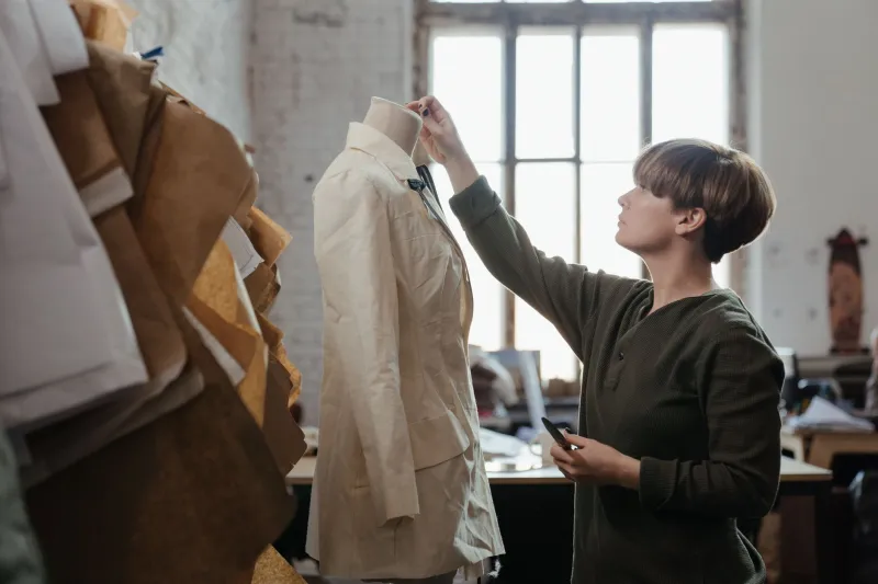 Quand l'éphémère devient éternel : la couture durable selon Yoshiko Création Paris